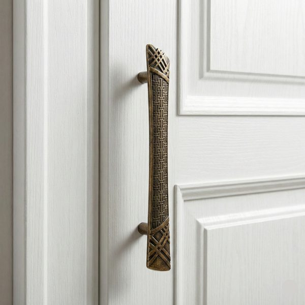 Titan Arc Door Handle – Aluminium Long handles — alternate view