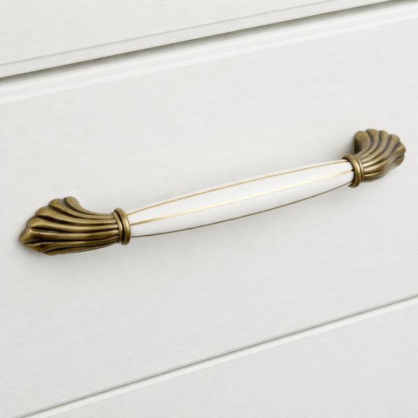 Barolo Fluted Bar Handle