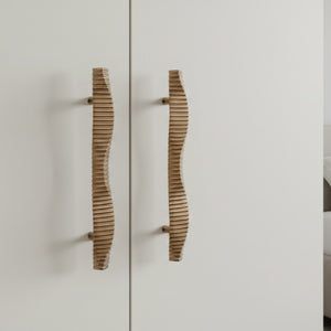 Pinnacle Grand Brass Door Handle