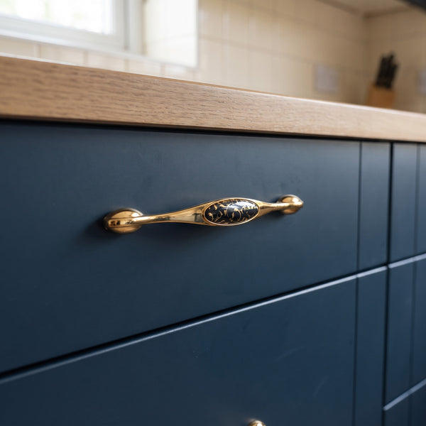 Eclat Low-Profile Bar Handle, 192mm, fitted on a kitchen drawer