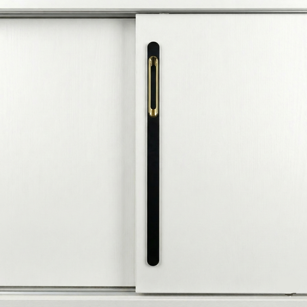 Cascade Slim Landscape Handle in Matte Black