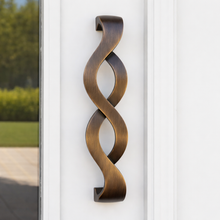 Linear Minimal Brass Door Handle – Brass handles — view 1