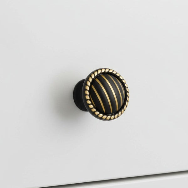 Obsidian Coin Knob in PVD Gold
