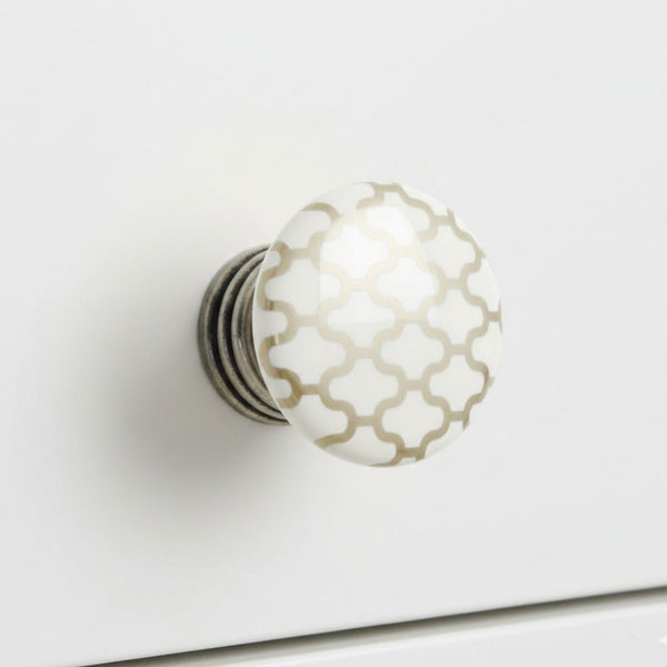 Luna Disc Dome Knob