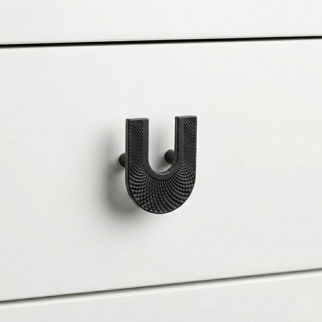 Forma Classic Bar Handle – Zinc drawer handle