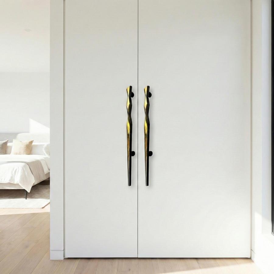Eiffel Linear Brass Door Handle – Brass handles — view 2