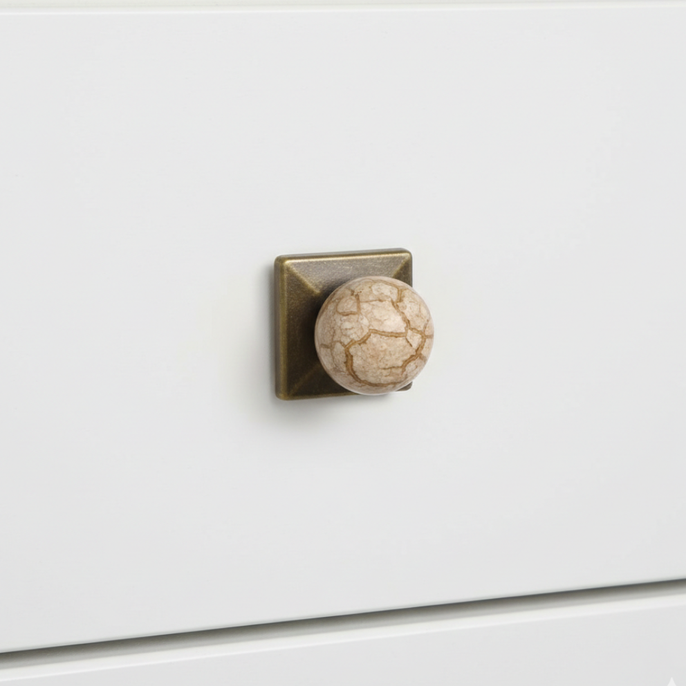 Antica Sculpted Knob – Ceramic Knob