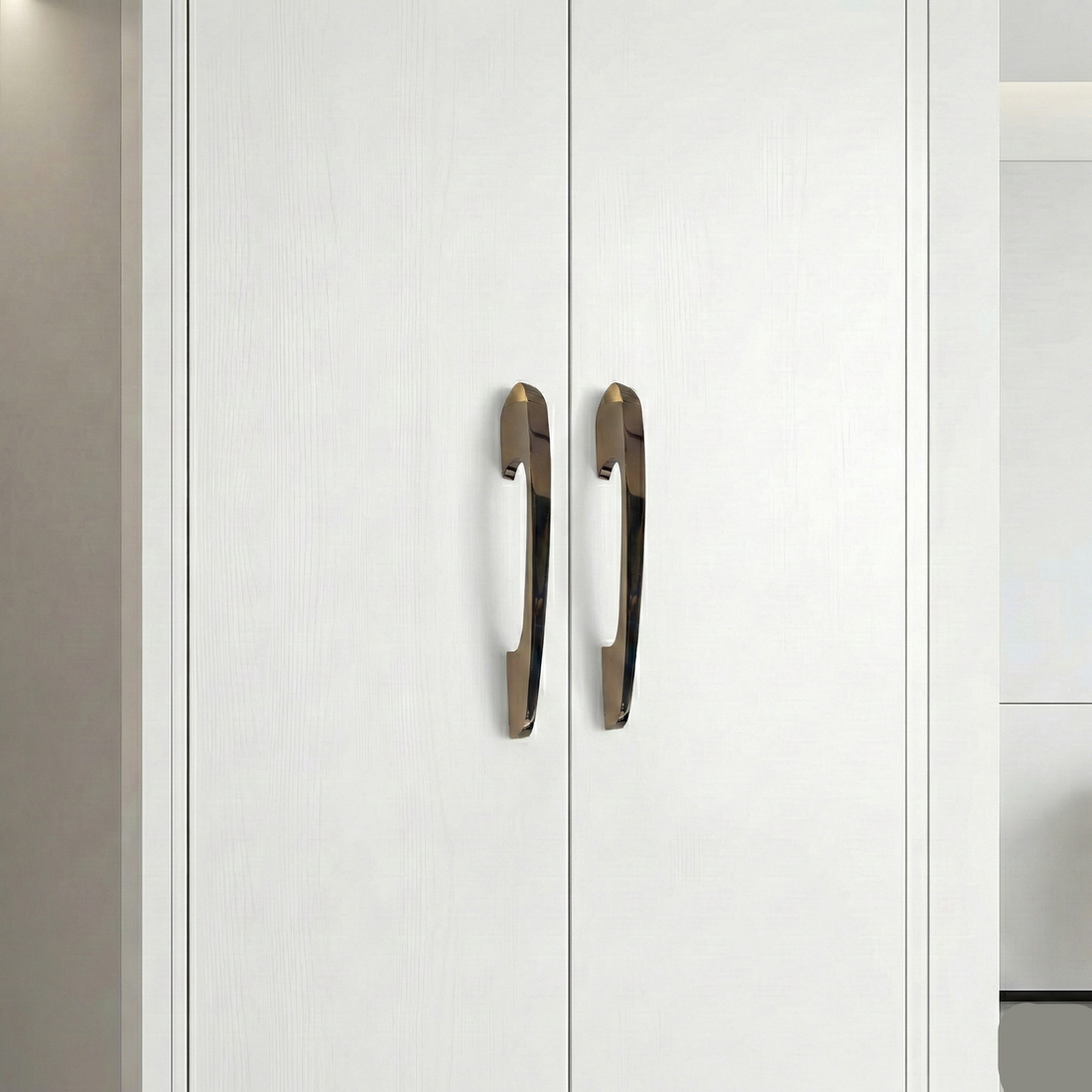 Riviera Linear Long Handle – Aluminium Long handles