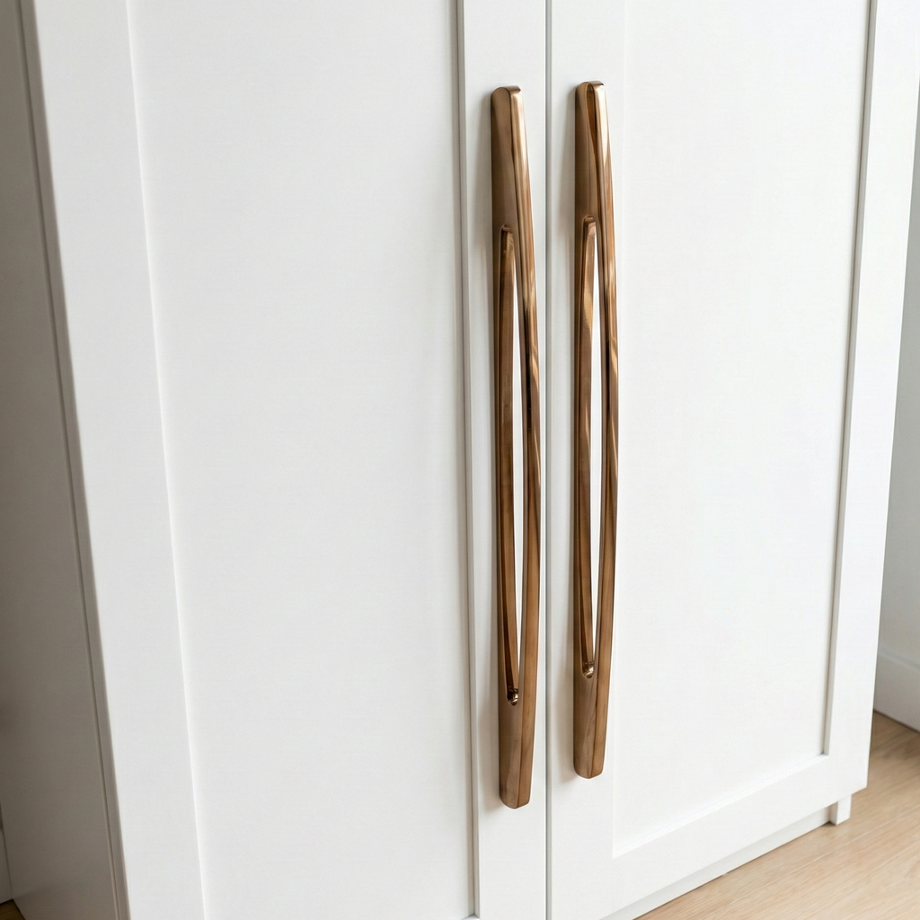 Stretto Compact Bar Handle – Zinc drawer handle