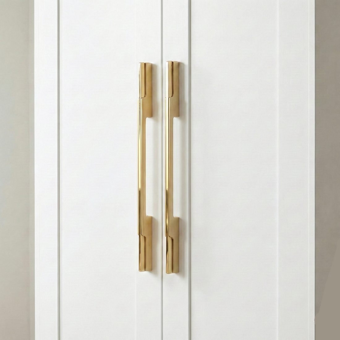 Smoky Dual-Tone Wardrobe Handle – Aluminium wardrobe handles