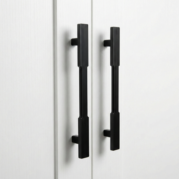 Smoky Duo Long Handle in Matte Black