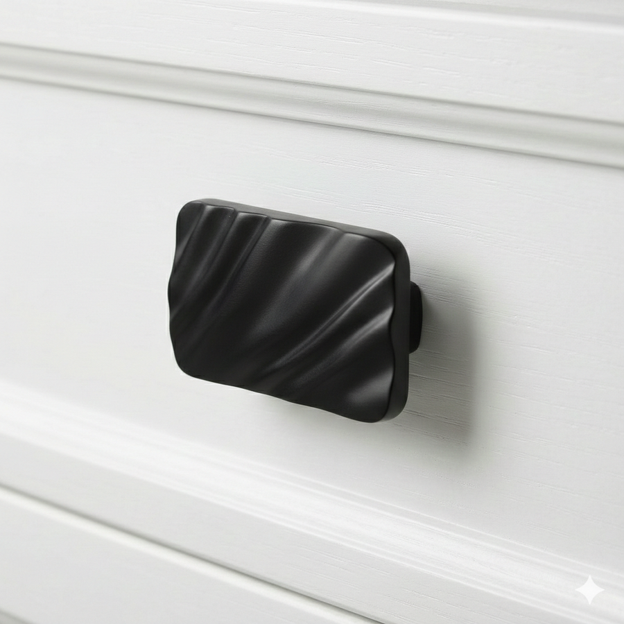 Ceramic knobs