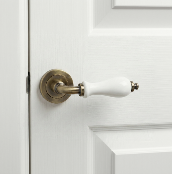 Classica Ceramic Lever Mortise Set