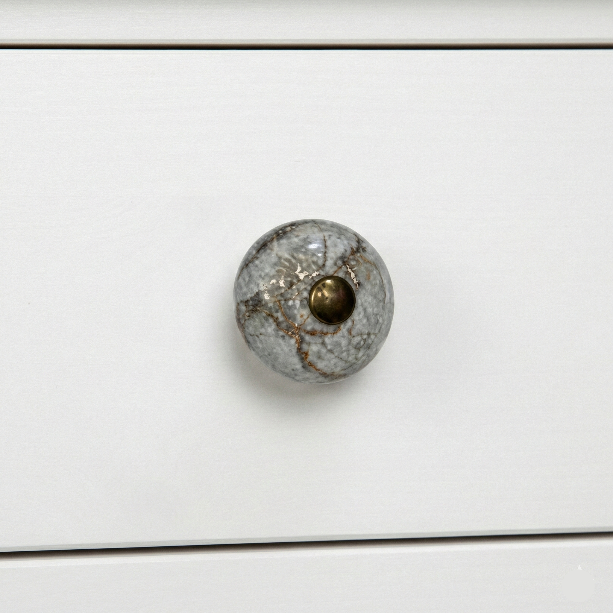 Promenade Dome Bar Handle – Ceramic drawer handle