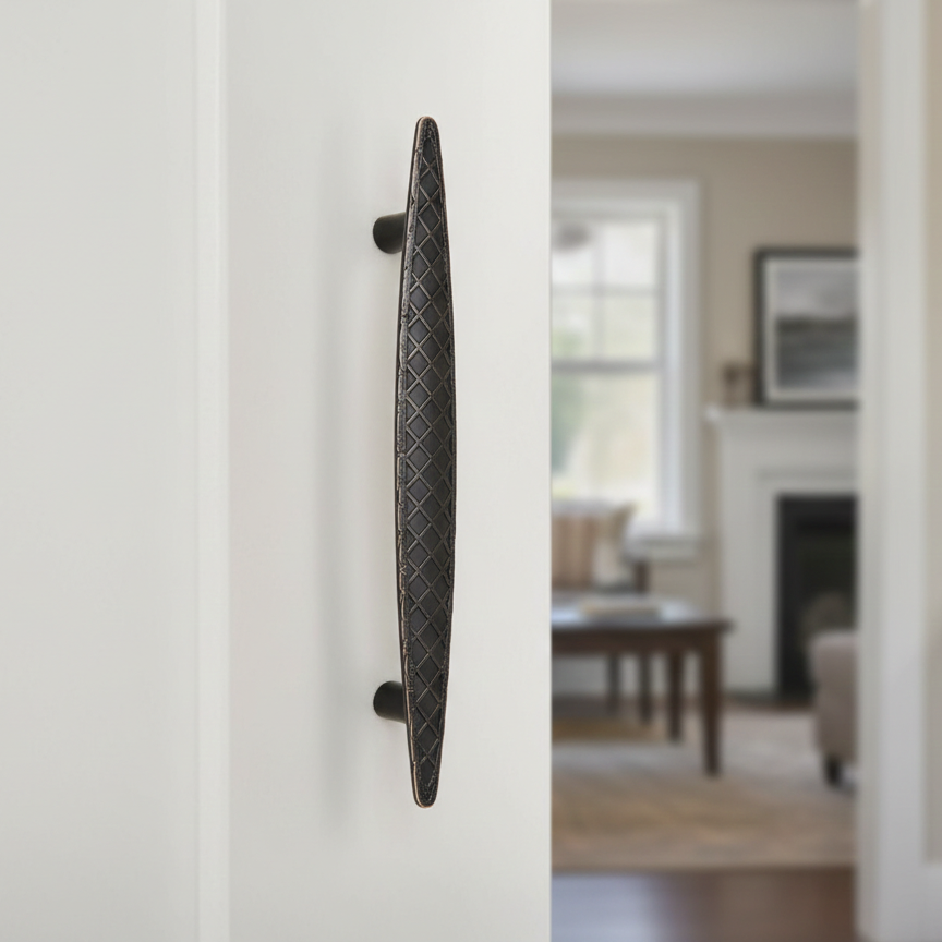 Slim Arc Door Handle in Black – aluminium long handle