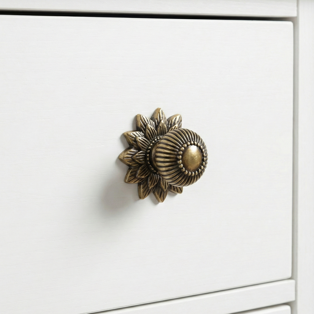 Helios Oval Two-Size Knob – Zinc Knob