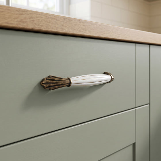 Barolo Fluted Bar Handle, 160mm, fitted on a kitchen drawer