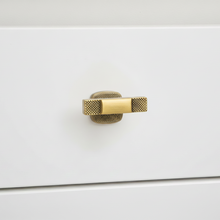 Grip-Bar Wardrobe Handle – Zinc wardrobe handles — view 3