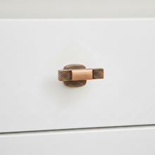 Grip-Bar Wardrobe Handle – Zinc wardrobe handles — view 5