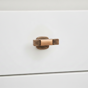 CHAMPAGNE BRONZE