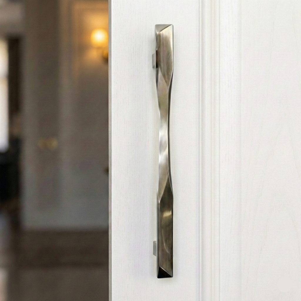 Pyramid Geometric Brass Door Handle – Brass handles