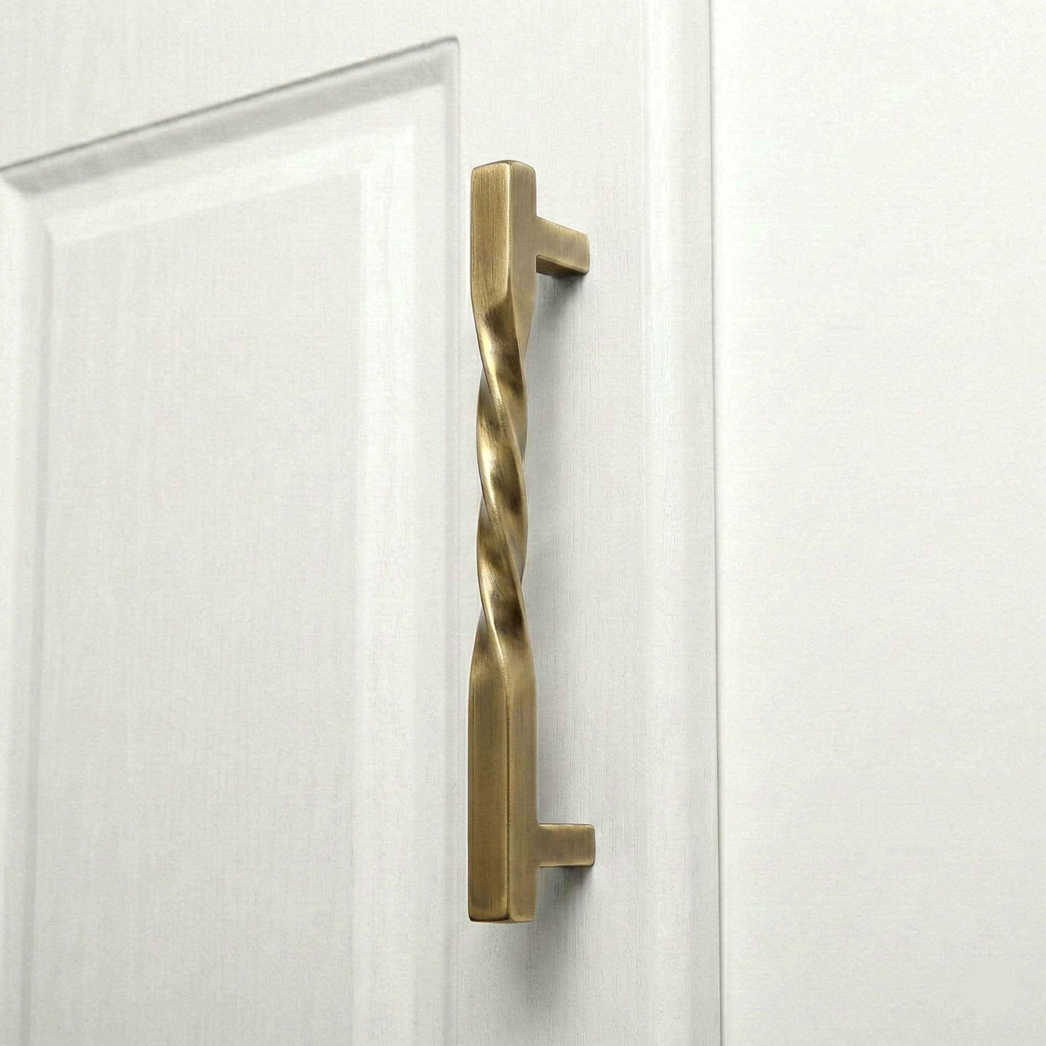 Twig Sculptural Brass Door Handle – Brass handles