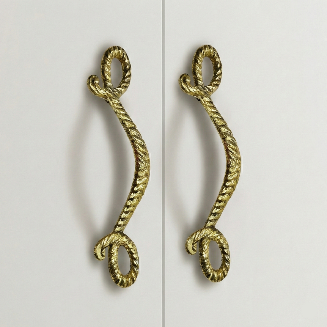 Grand Signature Brass Door Handle – Brass handles