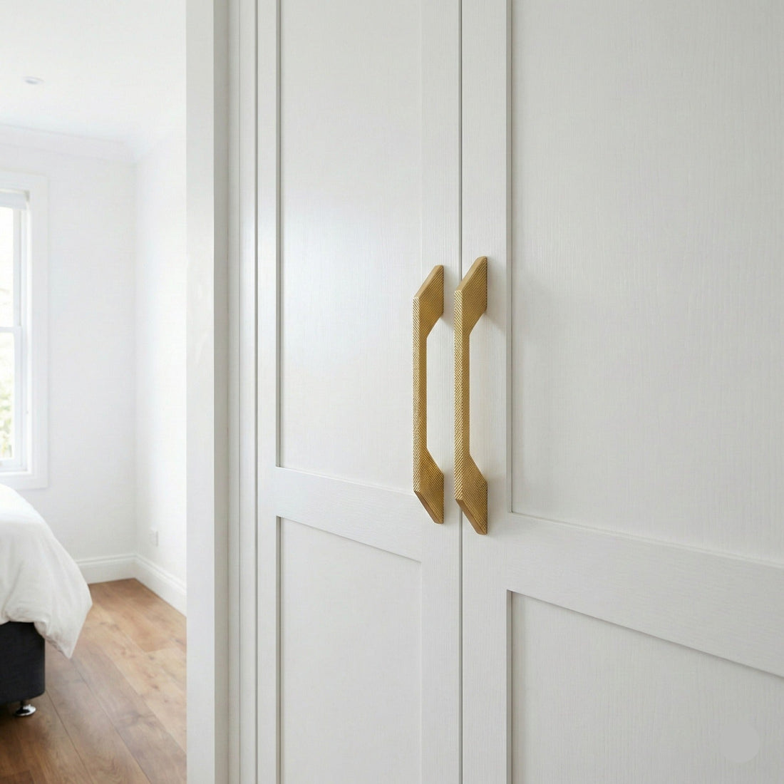 Arc Slim Linear Handle – Aluminium Long handles
