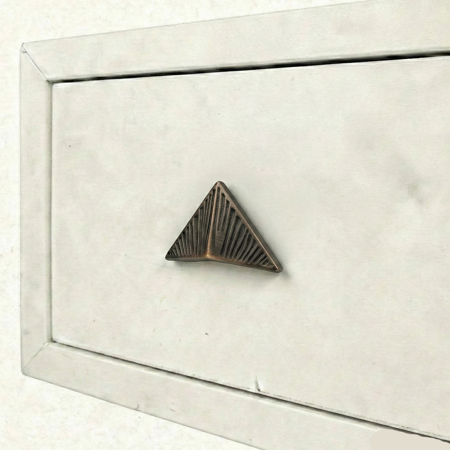 Zebra Triangular Knob in Matte Brushed Antique(coffee) – aluminium knob