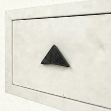 Zebra Triangular Knob – Aluminium Knob — view 2